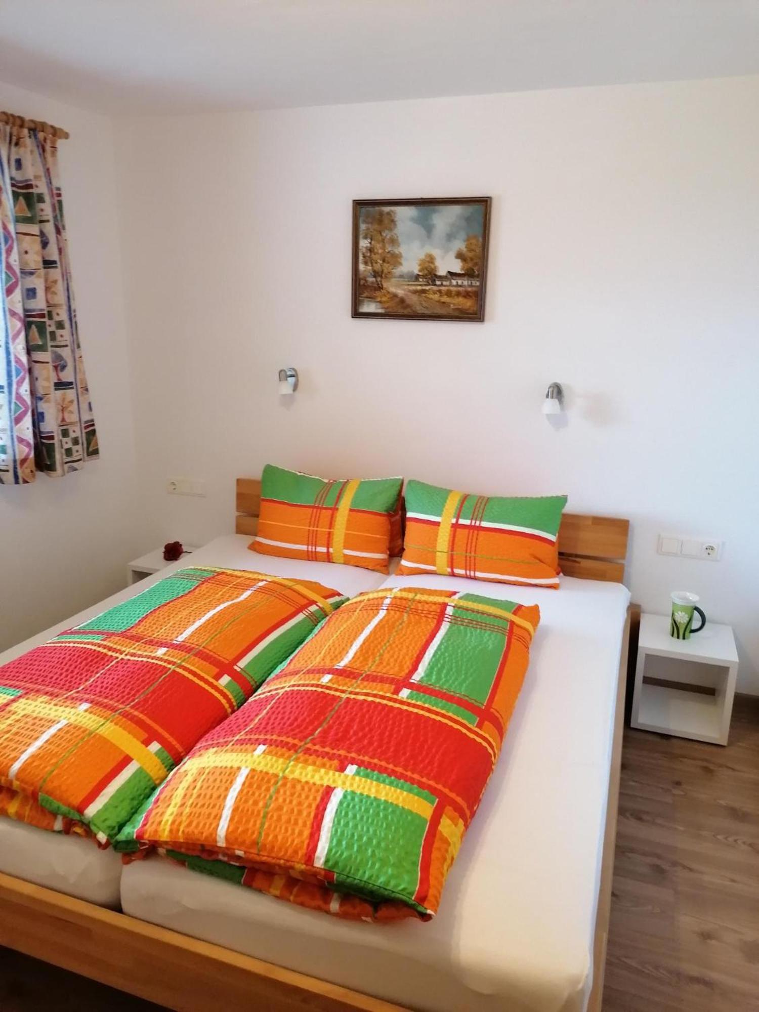 Embacher Marianne - Rotharlhof Apartment Hopfgarten im Brixental