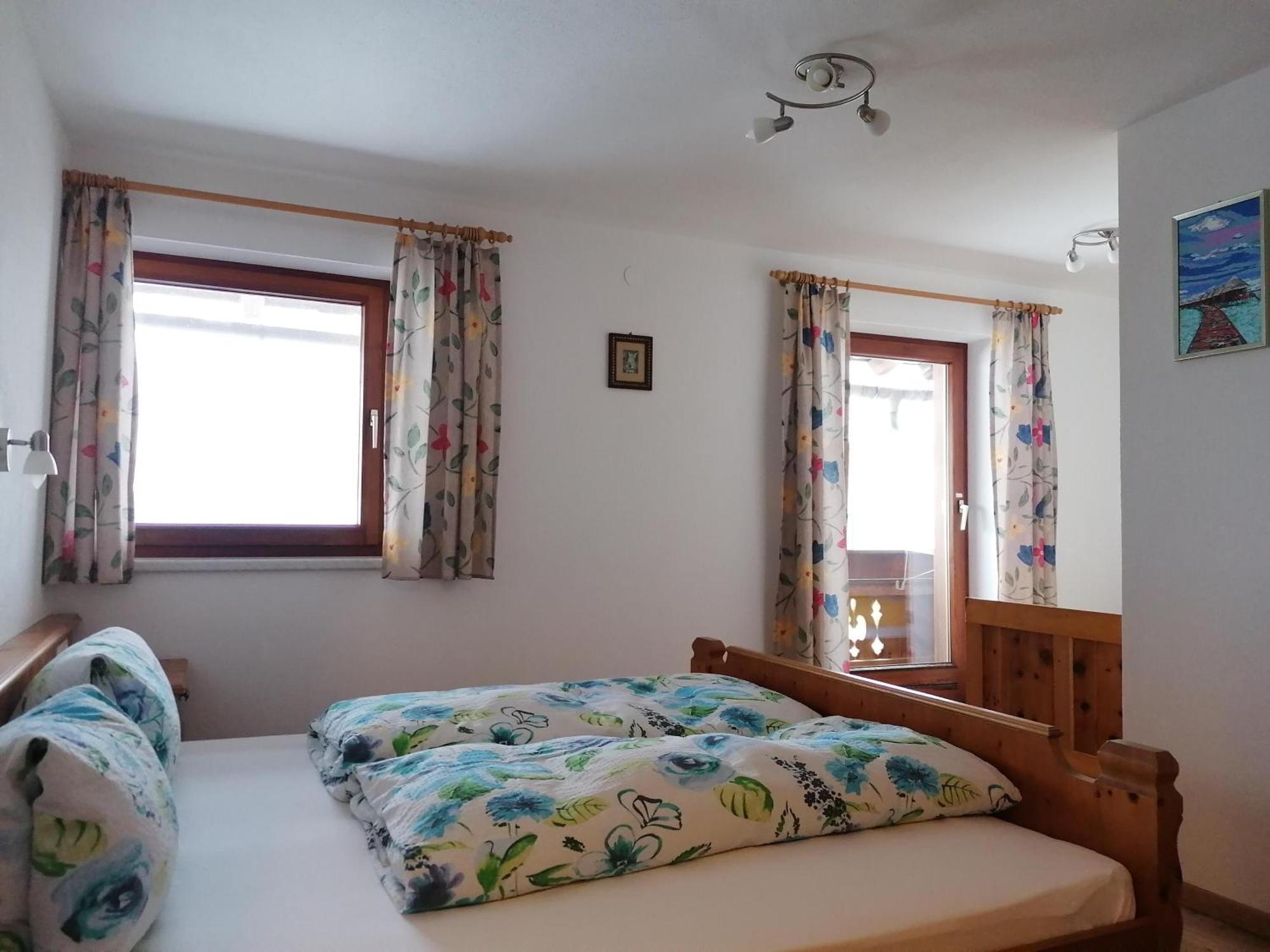 Embacher Marianne - Rotharlhof Apartment Hopfgarten im Brixental